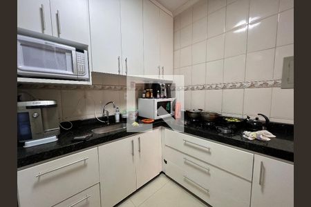 Cozinha de casa à venda com 3 quartos, 130m² em Alvorada, Contagem