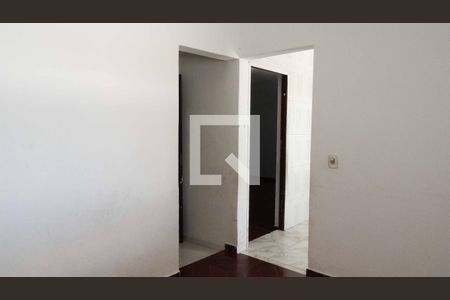 Sala de casa para alugar com 1 quarto, 25m² em Santo Antônio, Osasco