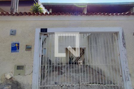 Casa à venda com 90m², 3 quartos e 1 vagaPLACA INSTALADA NA FACHADA