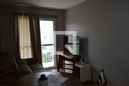 Sala  de apartamento para alugar com 2 quartos, 52m² em Jardim Colonial, São Paulo