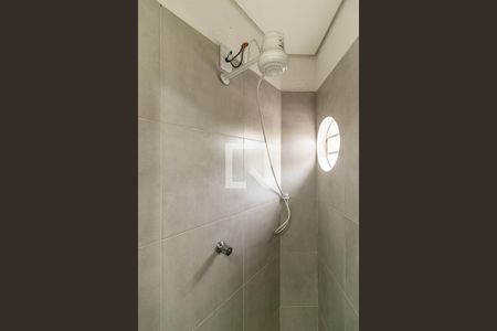 Banheiro - Chuveiro de kitnet/studio para alugar com 1 quarto, 28m² em Santa Cecilia, São Paulo