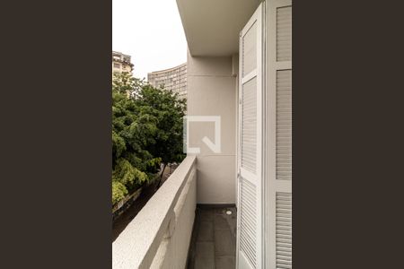 Varanda de kitnet/studio para alugar com 1 quarto, 28m² em Santa Cecilia, São Paulo