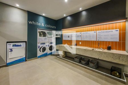 Studio à venda com 27m², 1 quarto e sem vaga Studio à venda com 27m², 1 quarto e sem vagaÁrea comum - Lavanderia