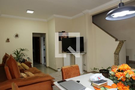 Sala  de casa à venda com 3 quartos, 180m² em Cachambi, Rio de Janeiro