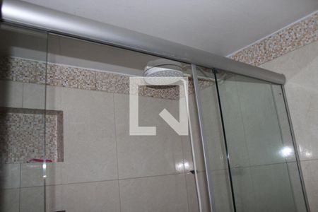 Banheiro de casa para alugar com 2 quartos, 150m² em Vila Ipojuca, São Paulo
