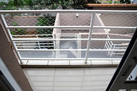 Sacada de apartamento para alugar com 2 quartos, 52m² em Jardim dos Ipês, Cotia