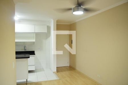 Sala de apartamento para alugar com 2 quartos, 52m² em Jardim dos Ipês, Cotia