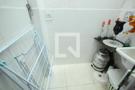 Casa à venda com 65m², 2 quartos e 2 vagasÁrea de Serviço
