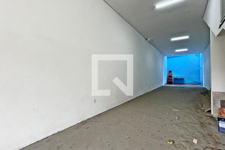 Garagem de casa para alugar com 3 quartos, 333m² em Jardim Adriana, Guarulhos