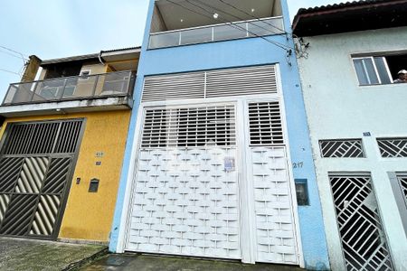 Fachada de casa para alugar com 3 quartos, 333m² em Jardim Adriana, Guarulhos