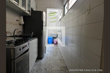 Apartamento para alugar com 72m², 3 quartos e sem vagaCozinha e Área de Serviço