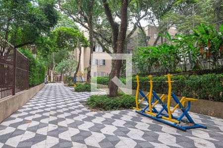 Apartamento para alugar com 72m², 3 quartos e sem vagaÁrea comum