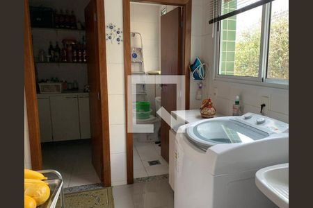 Apartamento à venda com 113m², 3 quartos e 3 vagasÁrea de serviço 