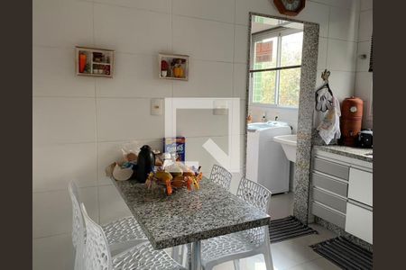 Apartamento à venda com 113m², 3 quartos e 3 vagasCozinha 