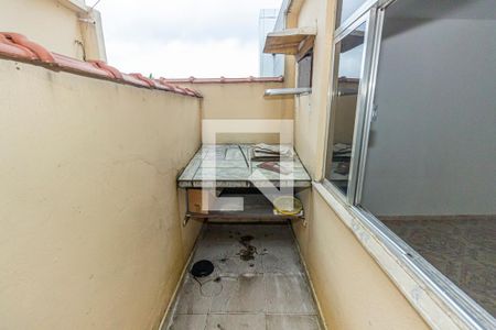 Apartamento para alugar com 45m², 3 quartos e 1 vagaQuintal