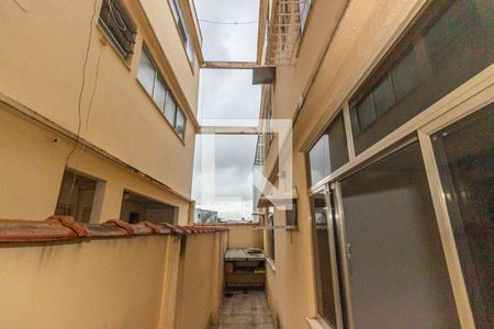 Apartamento para alugar com 45m², 3 quartos e 1 vagaQuintal