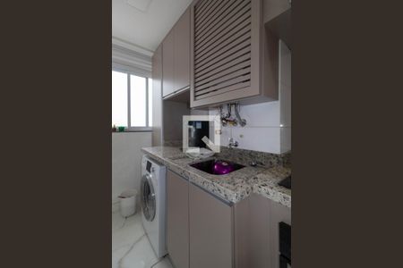 Apartamento à venda com 79m², 3 quartos e 2 vagas Apartamento à venda com 79m², 3 quartos e 2 vagasÁrea de Serviço