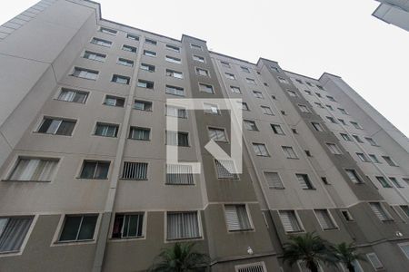 Apartamento à venda com 40m², 2 quartos e 1 vaga Apartamento à venda com 40m², 2 quartos e 1 vagaFachada