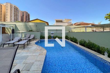 Apartamento à venda com 60m², 2 quartos e 2 vagasÁrea comum - Piscina