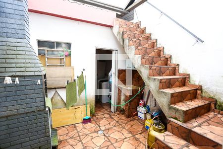 Casa à venda com 100m², 3 quartos e 1 vaga Casa à venda com 100m², 3 quartos e 1 vagaQuintal