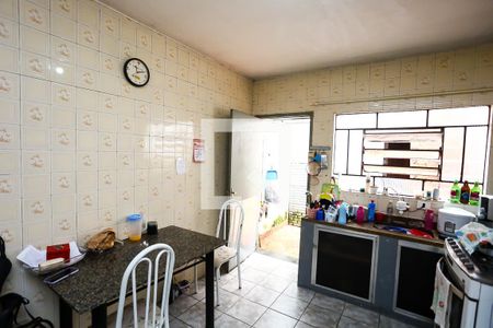 Casa à venda com 100m², 3 quartos e 1 vaga Casa à venda com 100m², 3 quartos e 1 vagaCozinha