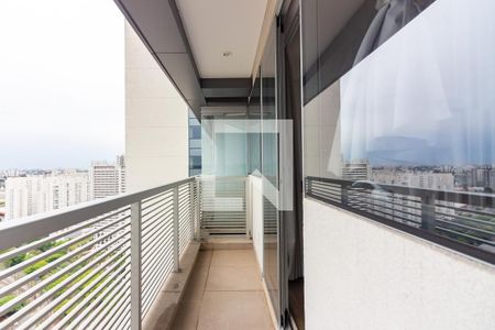 Apartamento para alugar com 33m², 1 quarto e 1 vaga Apartamento para alugar com 33m², 1 quarto e 1 vagaSacada