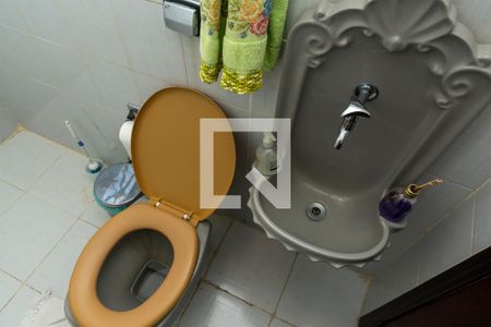 Casa à venda com 300m², 3 quartos e 2 vagasBanheiro Social