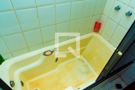 Casa à venda com 300m², 3 quartos e 2 vagasBanheiro - Quarto 2