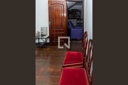 Casa à venda com 300m², 3 quartos e 2 vagasQuarto 1