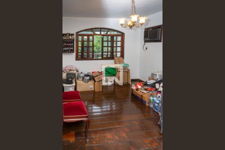 Casa à venda com 300m², 3 quartos e 2 vagasQuarto 1