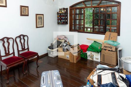 Casa à venda com 300m², 3 quartos e 2 vagasQuarto 1