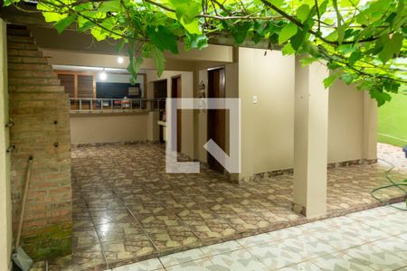 Casa à venda com 300m², 3 quartos e 2 vagasChurrasqueira