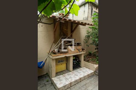 Casa à venda com 300m², 3 quartos e 2 vagasDetalhe quintal