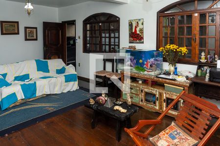 Sala de casa à venda com 3 quartos, 300m² em Curicica, Rio de Janeiro