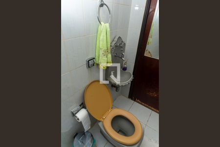 Casa à venda com 300m², 3 quartos e 2 vagasBanheiro Social