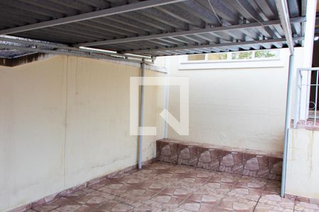 Casa à venda com 80m², 3 quartos e 2 vagas