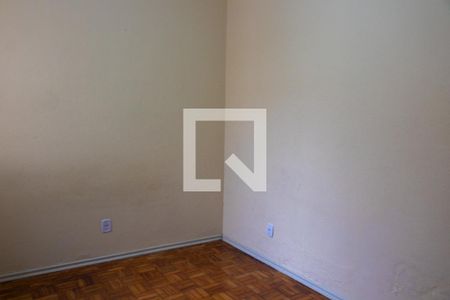 Casa à venda com 80m², 3 quartos e 2 vagas Casa à venda com 80m², 3 quartos e 2 vagasQuarto
