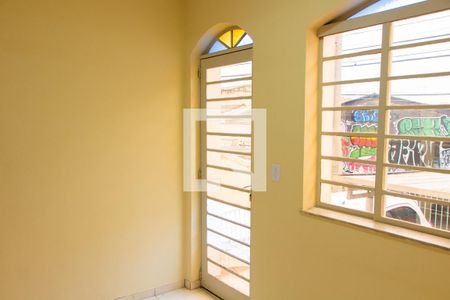 Casa à venda com 80m², 3 quartos e 2 vagas