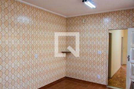 Casa à venda com 80m², 3 quartos e 2 vagas Casa à venda com 80m², 3 quartos e 2 vagasCozinha