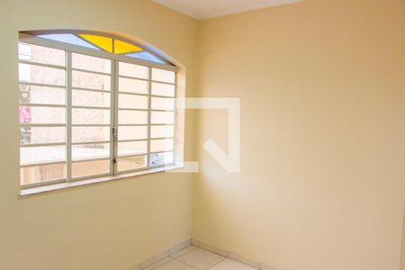 Casa à venda com 80m², 3 quartos e 2 vagas