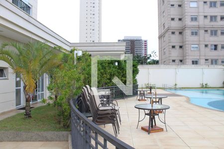 Apartamento à venda com 88m², 2 quartos e 2 vagasÁrea comum - Piscina Climatizada