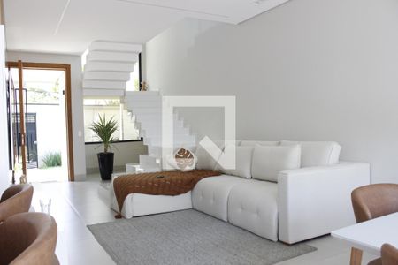 Sala de casa à venda com 3 quartos, 170m² em Vila Brandina, Campinas