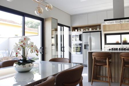 Sala de casa à venda com 3 quartos, 170m² em Vila Brandina, Campinas