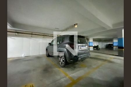 Apartamento à venda com 76m², 3 quartos e 1 vaga Apartamento à venda com 76m², 3 quartos e 1 vagaGaragem