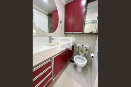 Apartamento à venda com 76m², 3 quartos e 1 vaga Apartamento à venda com 76m², 3 quartos e 1 vagaBanheiro