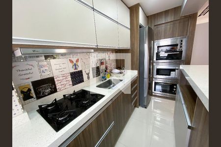 Apartamento à venda com 76m², 3 quartos e 1 vaga Apartamento à venda com 76m², 3 quartos e 1 vagaCozinha