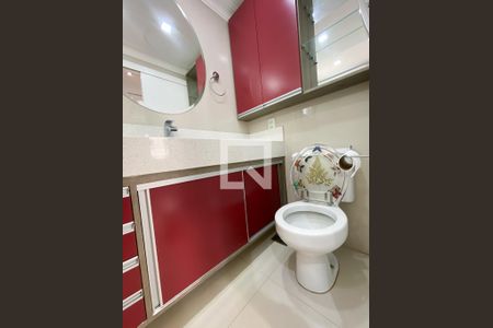 Apartamento à venda com 76m², 3 quartos e 1 vaga Apartamento à venda com 76m², 3 quartos e 1 vagaBanheiro