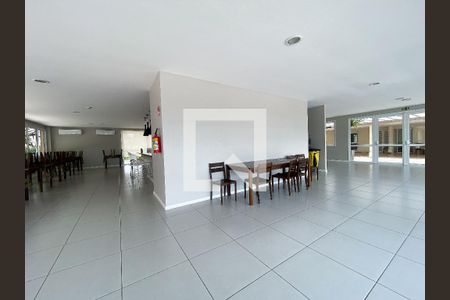 Apartamento à venda com 76m², 3 quartos e 1 vaga Apartamento à venda com 76m², 3 quartos e 1 vagaÁrea comum