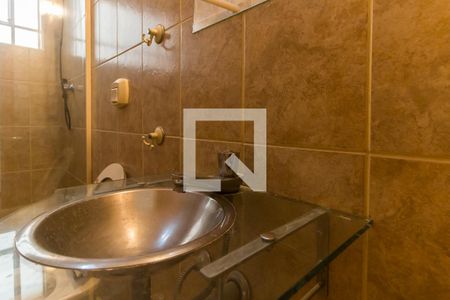Casa para alugar com 327m², 3 quartos e 2 vagasBanheiro 2