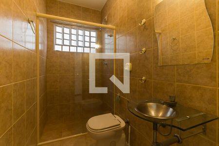 Casa para alugar com 327m², 3 quartos e 2 vagasBanheiro 1